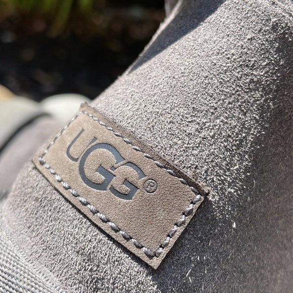 UGG Bailey Suede Bow II Water-Repellent Cold Weather Boots - Picture 9 of 14